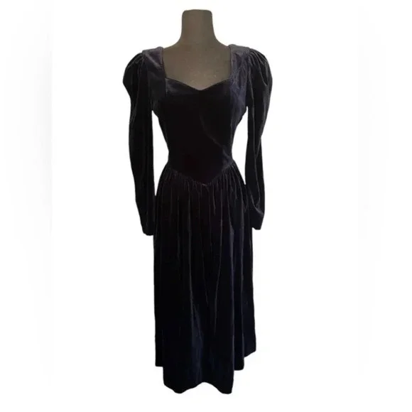 Vintage Laura Ashley dress SIZE US 10 UK 12 Navy velvet 1980's sexy goth - Picture 4 of 8